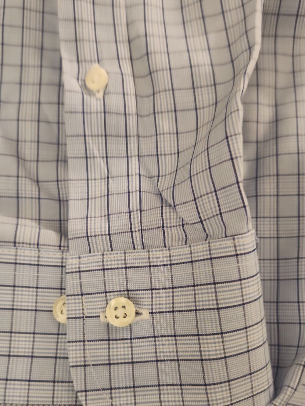 Brooks Brothers Men’s Light Blue Dress Shirt with Navy Windowpane - Picture 5 of 7
